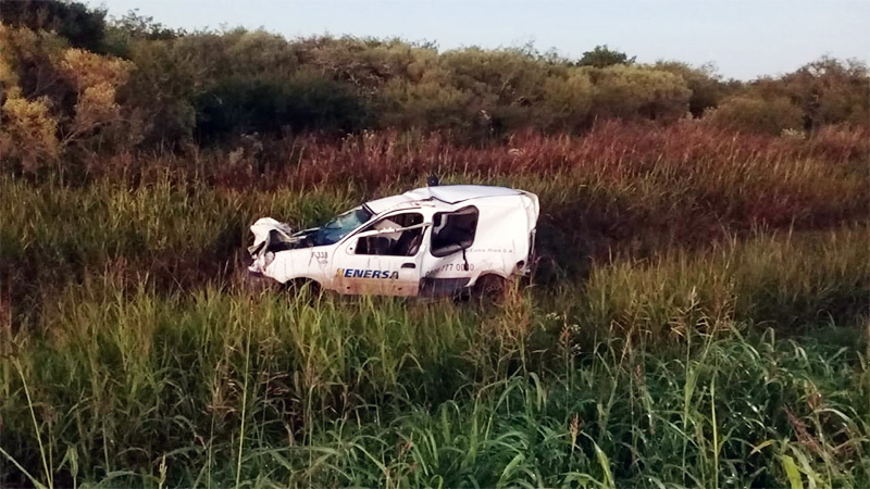 Un hombre murió tras el vuelco de un utilitario en la ruta