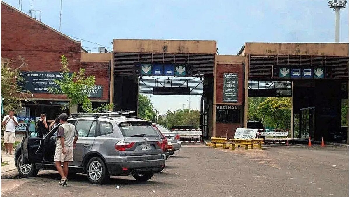 Los turistas argentinos optan por el paso Concordia-Salto, para cruzar luego a Brasil